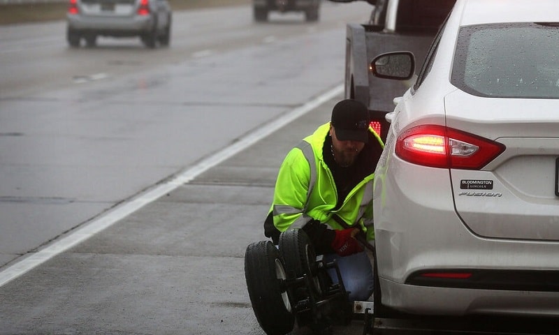 پنچر گیری در محل